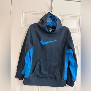 Nike Therma-FIT Boys Pullover Hoodie Large Blue Colorblock Sweatshirt Casual